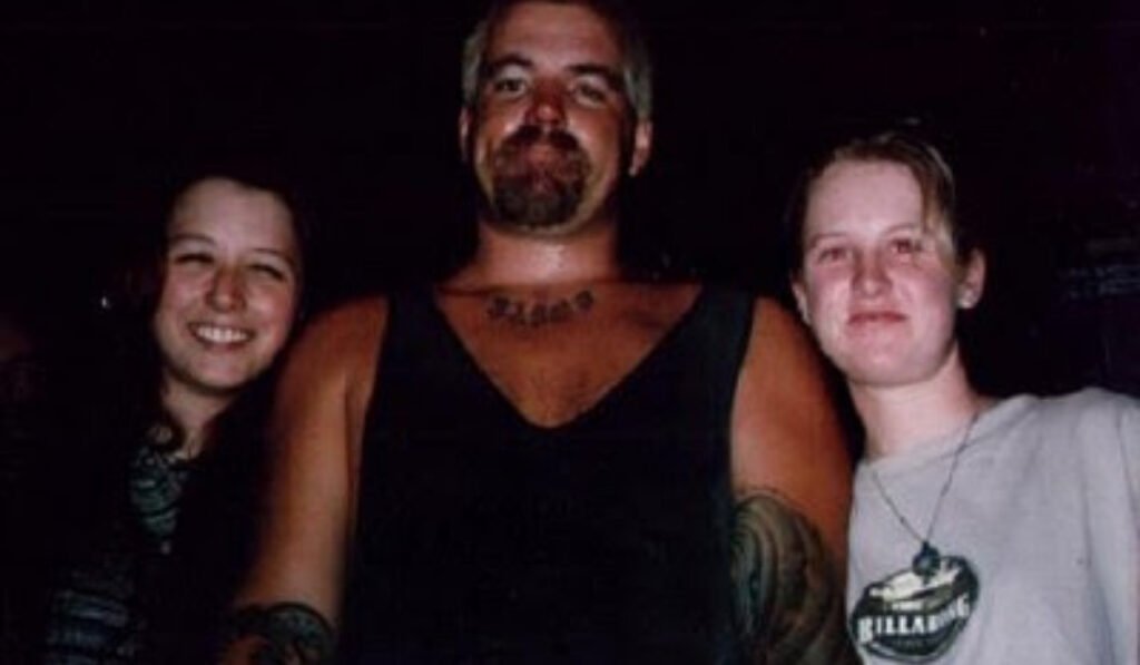 bradley nowell troy dendekker