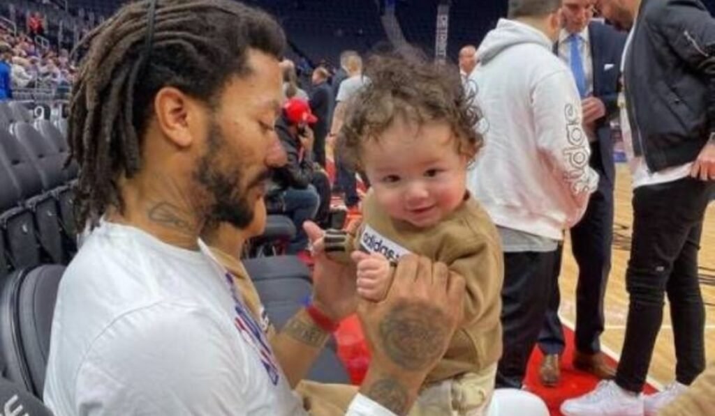 London Marley Rose