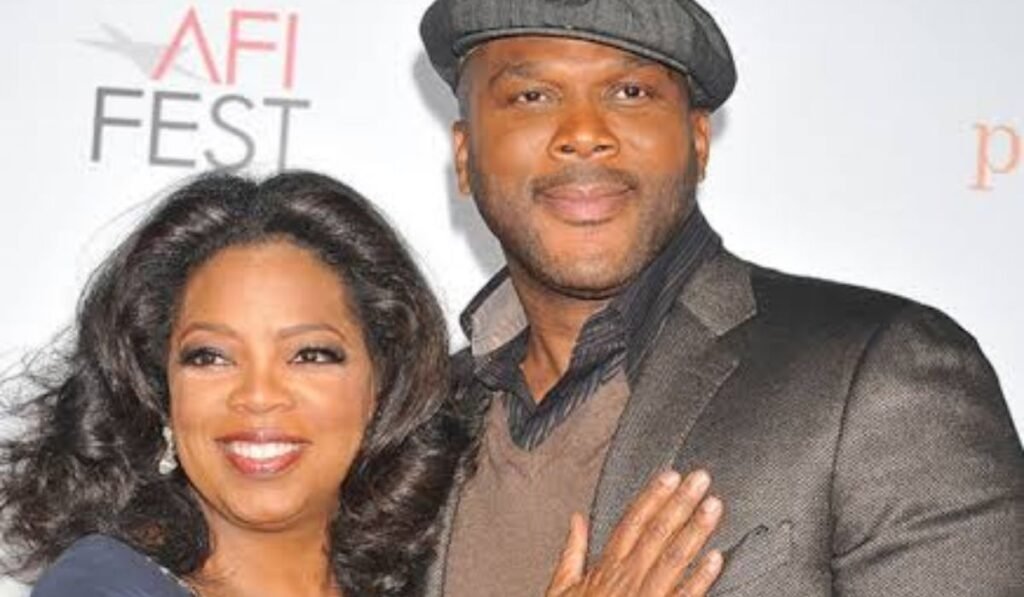 do tyler perry have twin brothers?